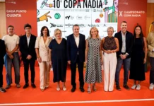 La Copa Nadia cumple diez ediciones con tenis internacional en Sevilla Representantes institucionales y del tenis posan durante la presentación de la 10.ª Copa Nadia 2026 en Sevilla.