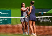 Tres españolas se meten en cuartos de la Copa Nadia en un día agridulce para el tenis andaluz Jugadoras saludandose al finalizar un partido en la Copa Nadia Sevilla ITF W35.