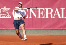 El CT Chamartín sorprende al CT Valencia y se mete en las semifinales del Campeonato de España Jugador del CT Chamartín durante el Campeonato de España Generali masculino por equipos 2026 Copiar ALT