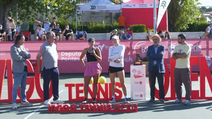 Keisija Berzina y Noelia Manta, finalistas del Vigo Tennis Open 2026 Keisija Berzina, campeona del Vigo Tennis Open 2026, junto a la finalista Noelia Manta.