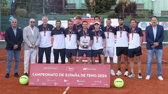 RCT Barcelona-1899, campeón de España masculino 2026 El RCT Barcelona-1899 celebra el título del Campeonato de España Generali masculino 2026